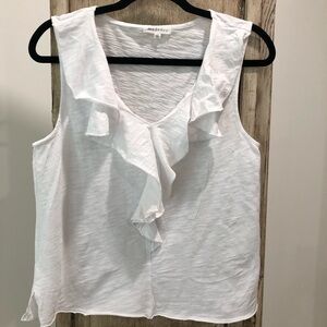 NWOT! Mododoc Sleeveless Top With Front Ruffle